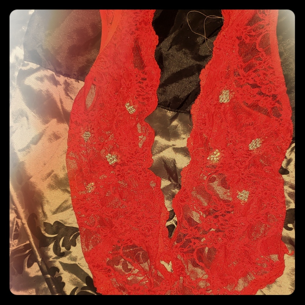 Love for infinity red lace and chain teddy